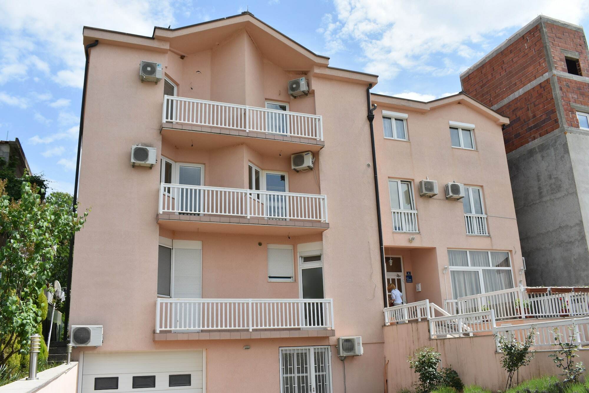 Guest House Regina Mundi Medjugorje Exterior foto